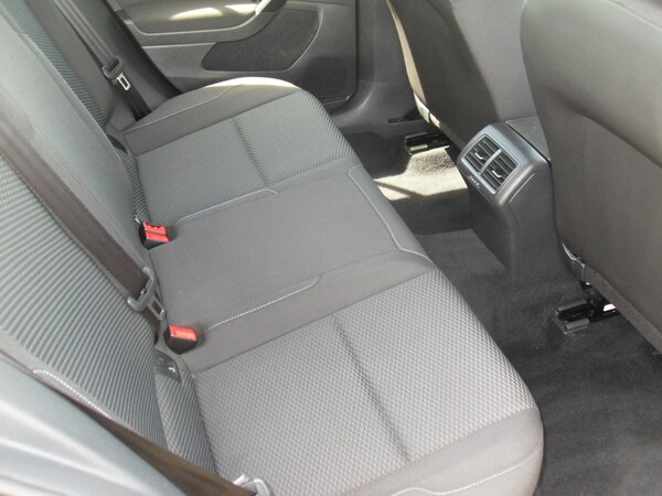Used Volkswagen Golf 2018 for sale - 72938288: Photo 9