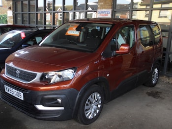 2019 (69) - 1.2 PureTech Active 5dr