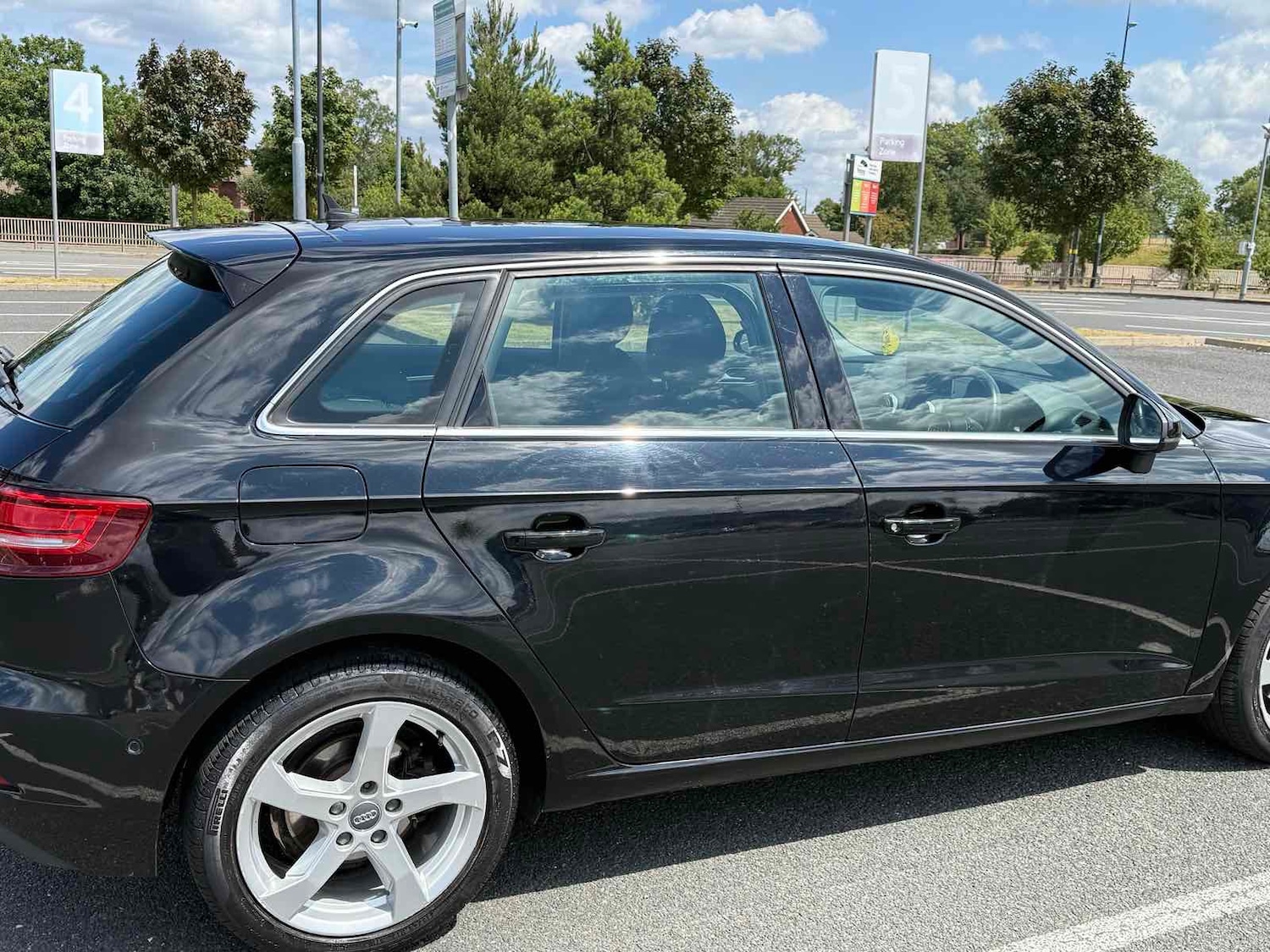 Vehicle 5