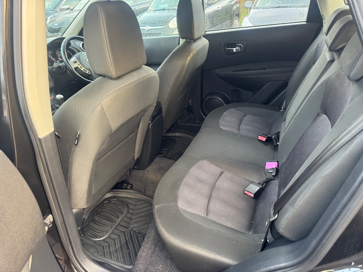 Used Nissan Qashqai 2012 for sale - 77300546: Photo 11