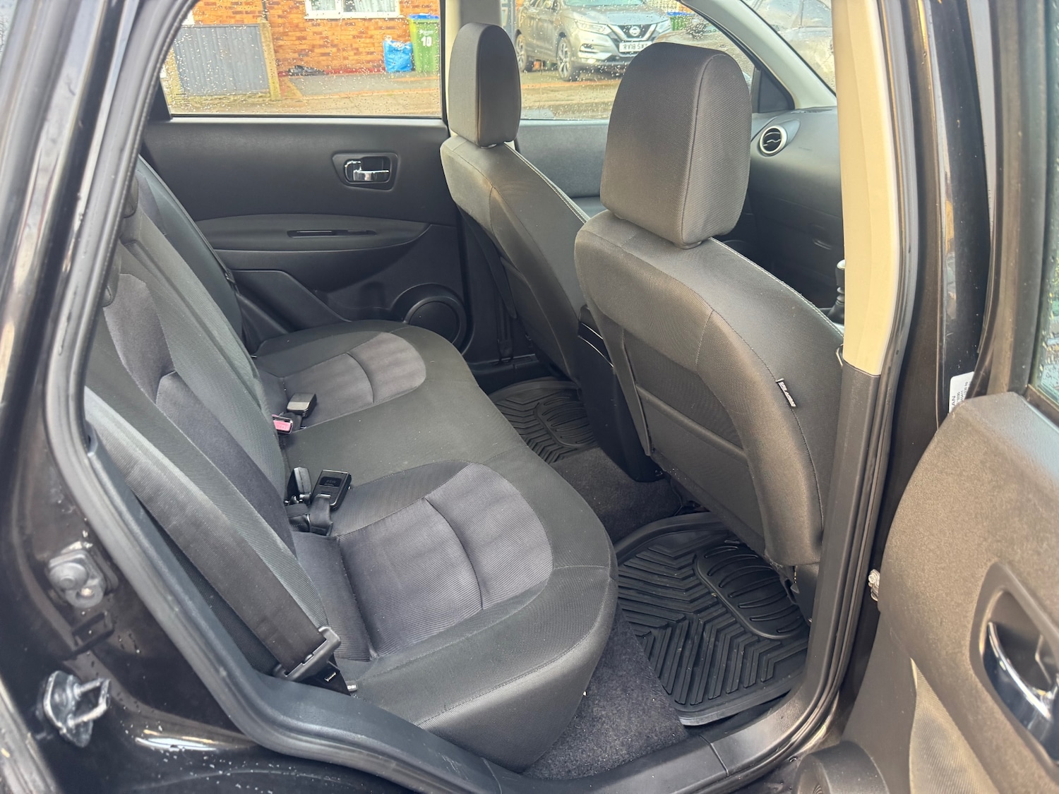 Used Nissan Qashqai 2012 for sale - 77300546: Photo 13