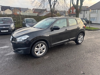Used Nissan Qashqai 2012 for sale - 77300546: Photo
