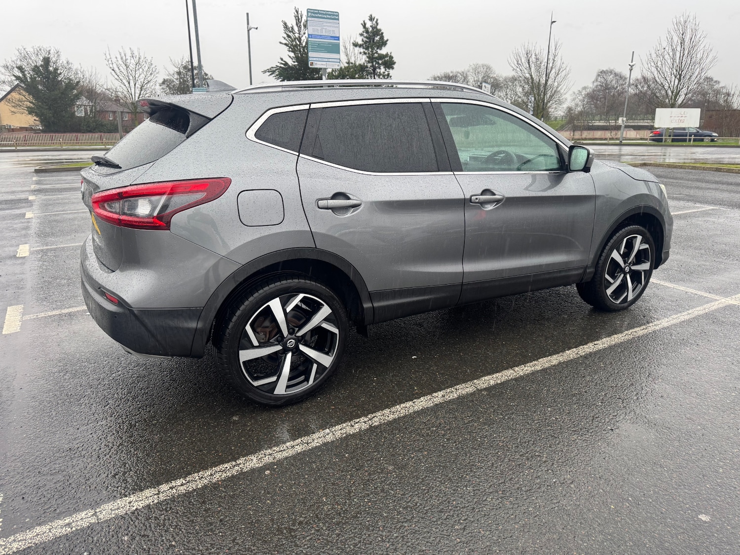 Used Nissan Qashqai 2018 for sale - 77208785: Photo 11