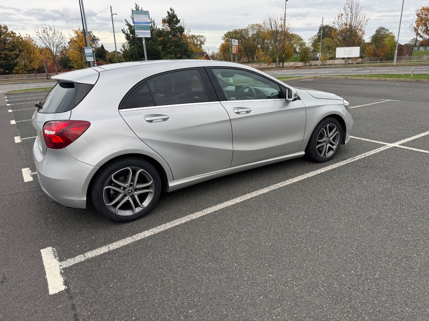 Used Mercedes-Benz A-Class 2018 for sale - 76346790: Photo 5
