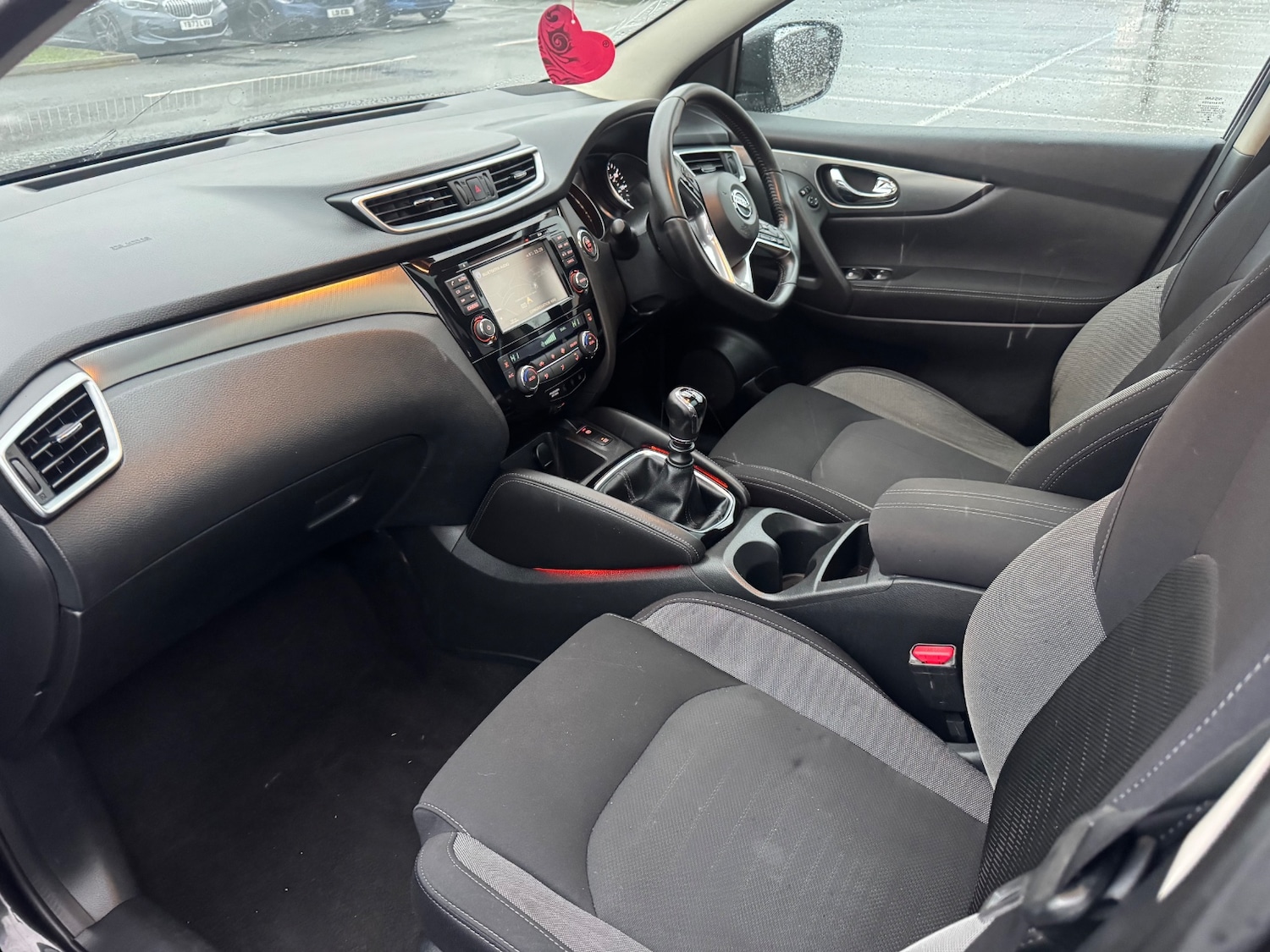 Used Nissan Qashqai 2017 for sale - 76580313: Photo 6