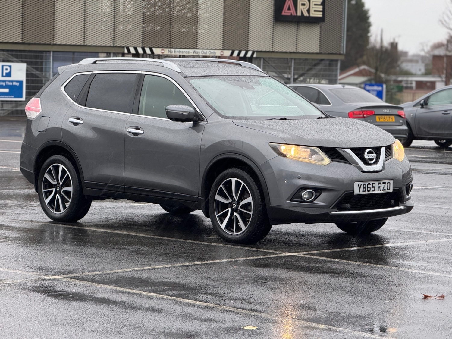 Used Nissan X-Trail 2015 for sale - 76580323: Photo 4