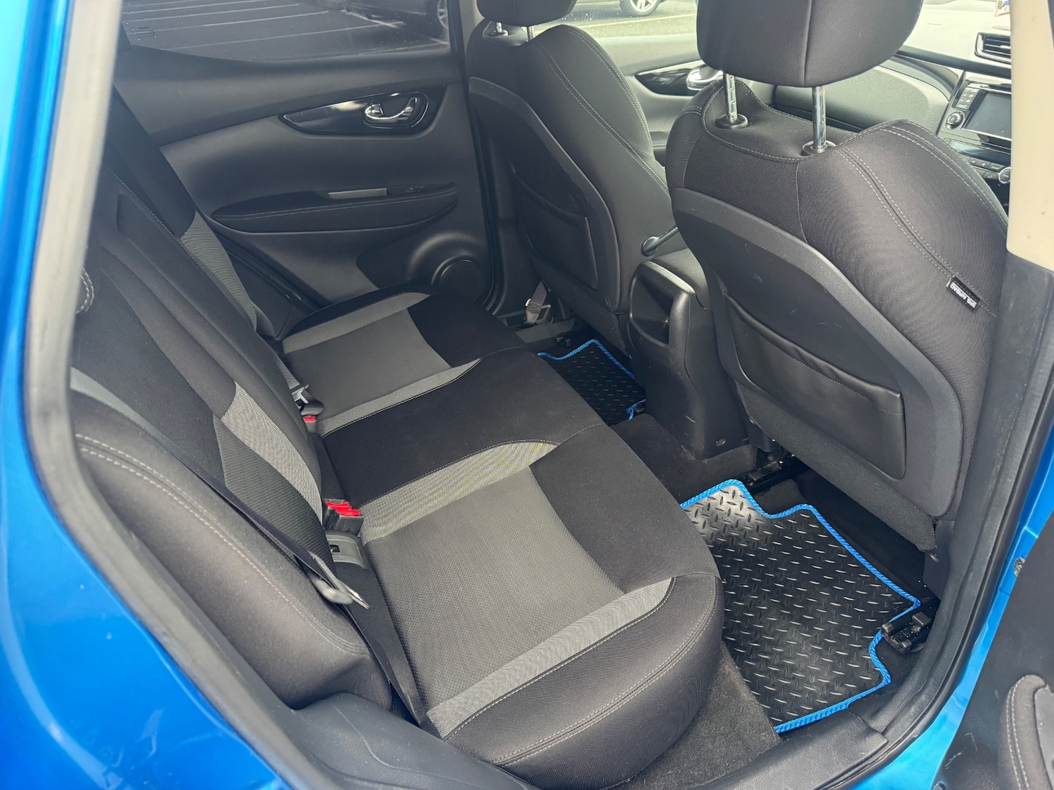 Used Nissan Qashqai 2017 for sale - 76684188: Photo 10