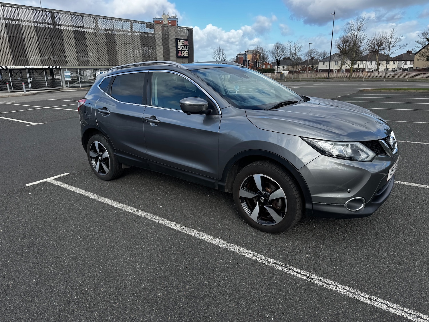 Used Nissan Qashqai 2017 for sale - 77837241: Photo 15
