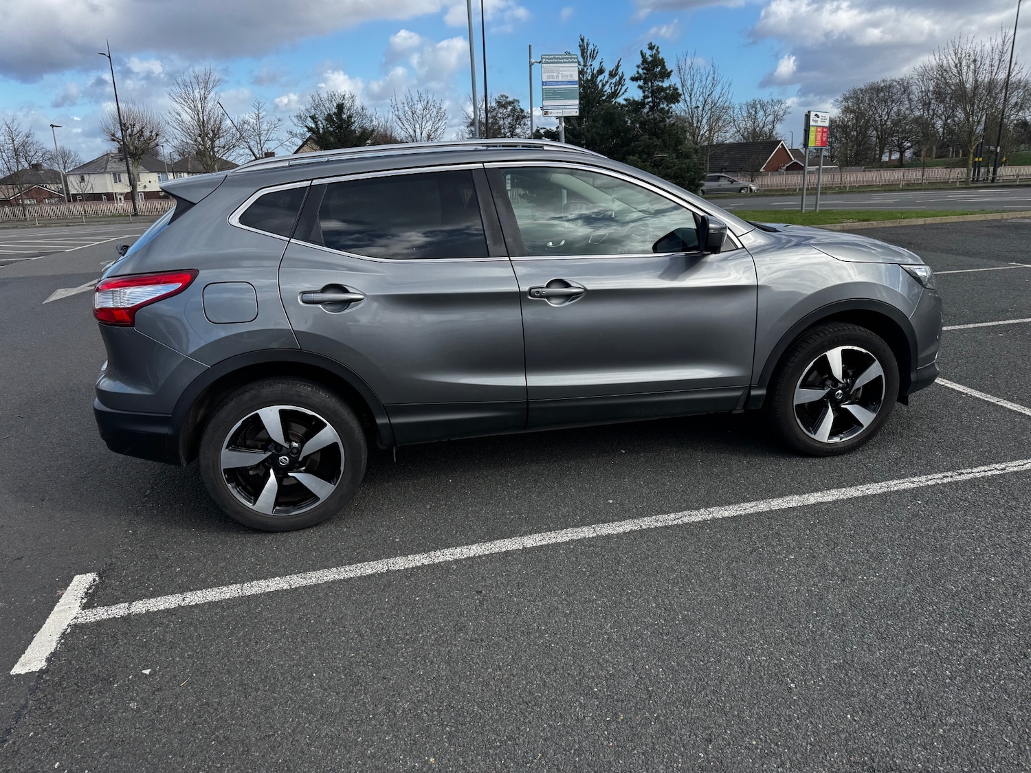 Used Nissan Qashqai 2017 for sale - 77837241: Photo 18