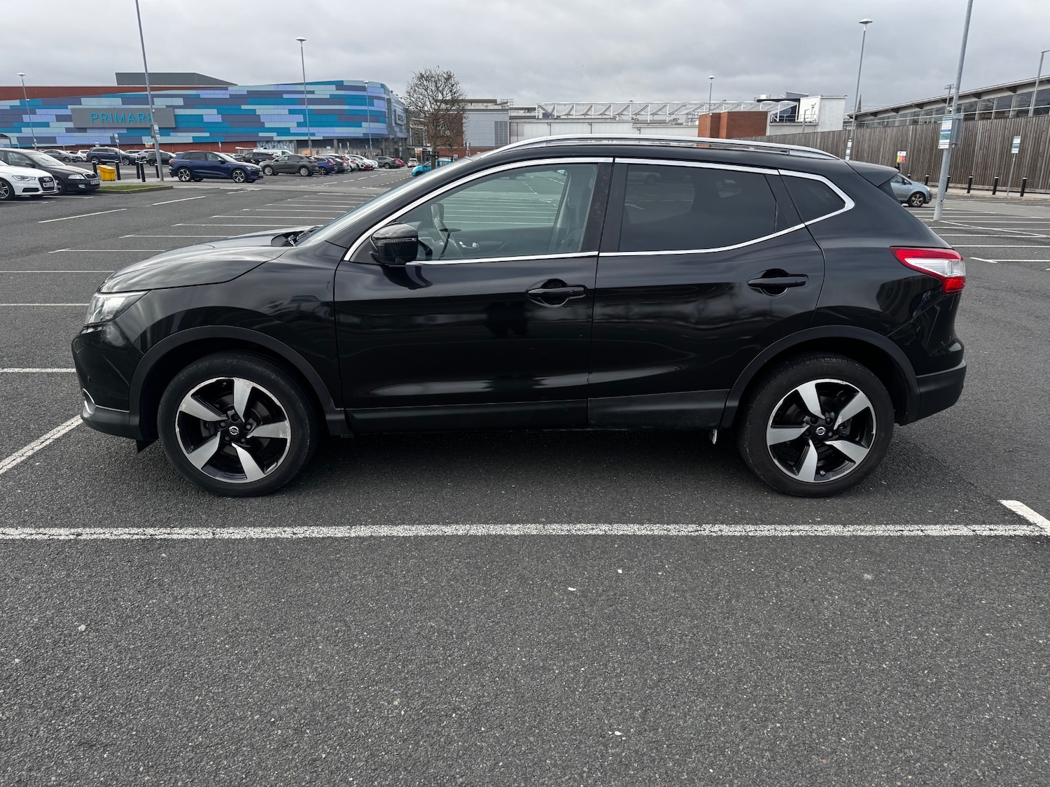 Used Nissan Qashqai 2016 for sale - 77715611: Photo 14