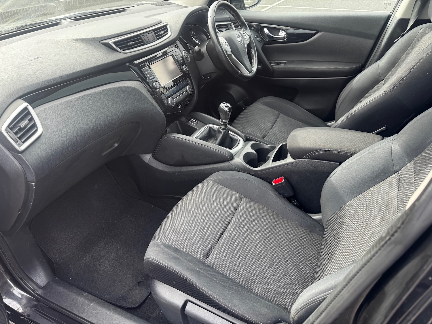 Used Nissan Qashqai 2016 for sale - 77715611: Photo 17