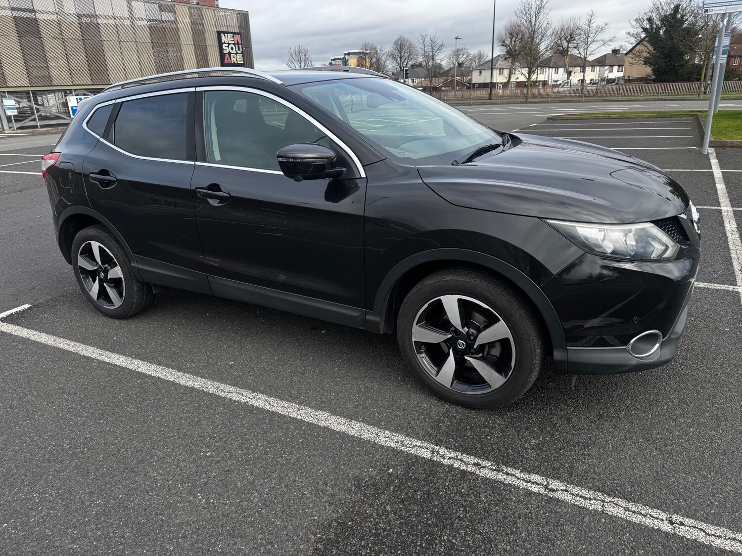 Used Nissan Qashqai 2016 for sale - 77715611: Photo 22