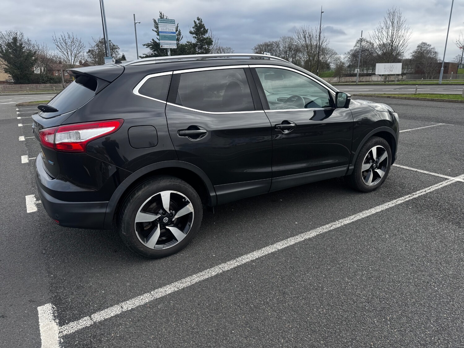 Used Nissan Qashqai 2016 for sale - 77715611: Photo 26
