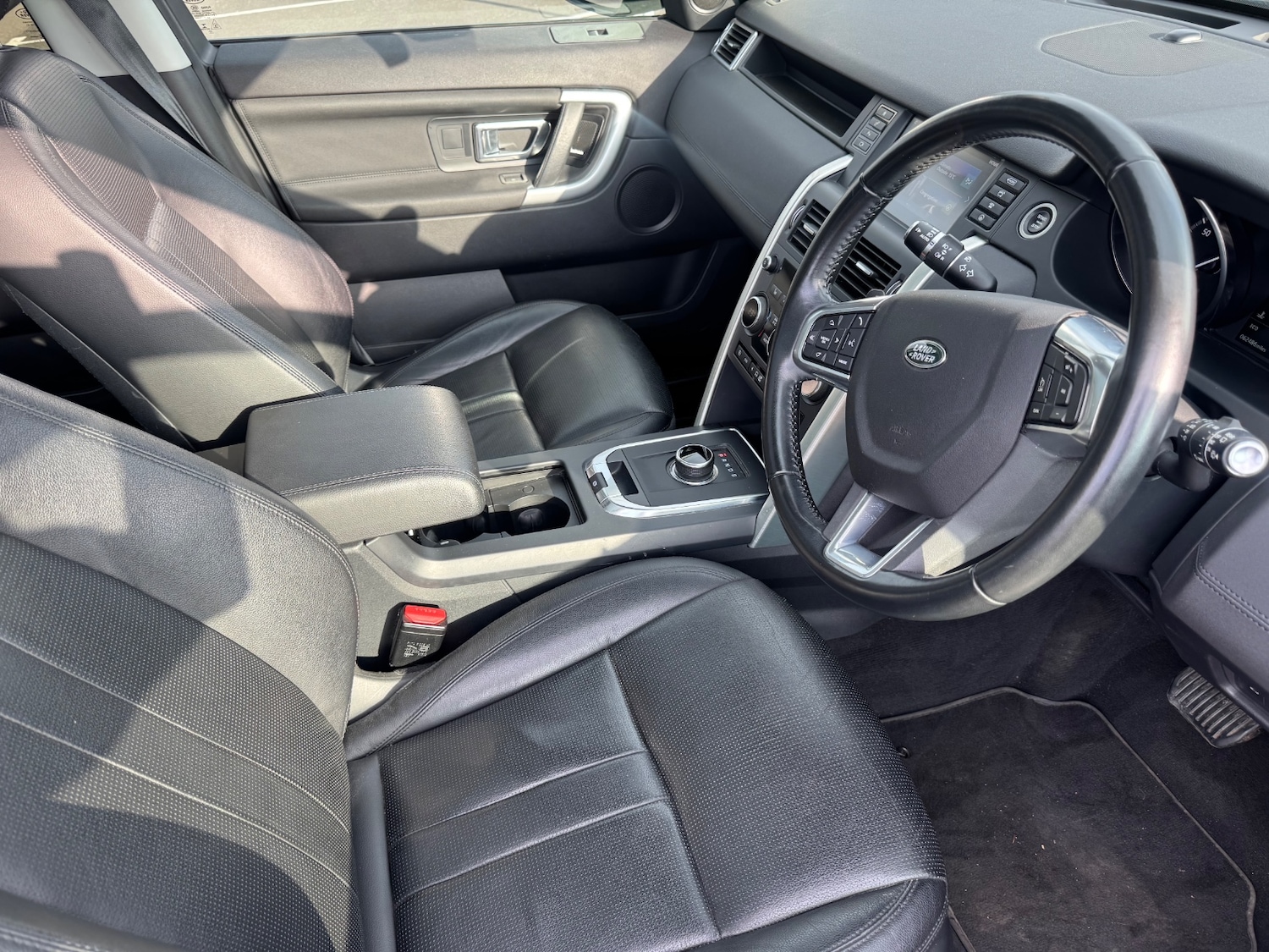 Used Land Rover Discovery Sport 2018 for sale - 76507844: Photo 12