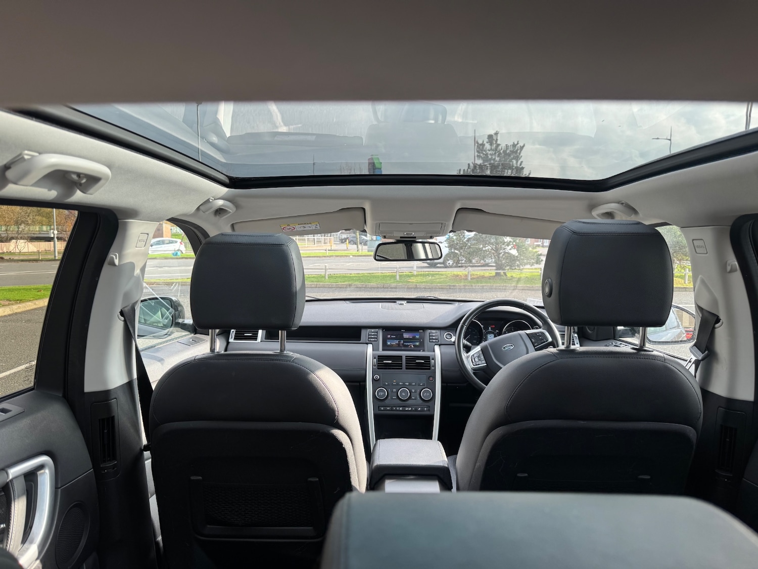 Used Land Rover Discovery Sport 2018 for sale - 76507844: Photo 16