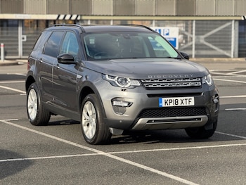 Used Land Rover Discovery Sport 2018 for sale - 76507844: Photo