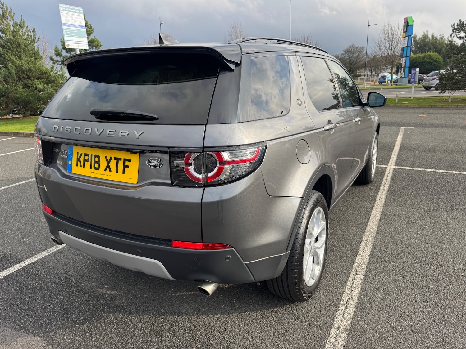 Used Land Rover Discovery Sport 2018 for sale - 76507844: Photo 6
