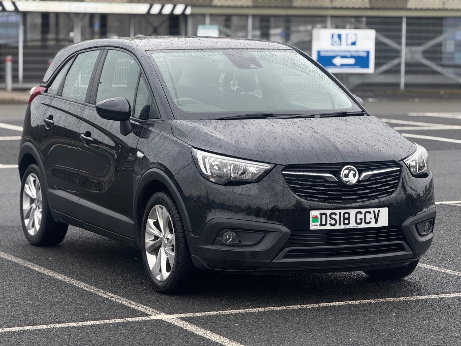 Used Vauxhall Crossland X 2018 for sale - 77610462: Photo 2