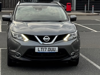Used Nissan Qashqai 2017 for sale - 79420859: Photo
