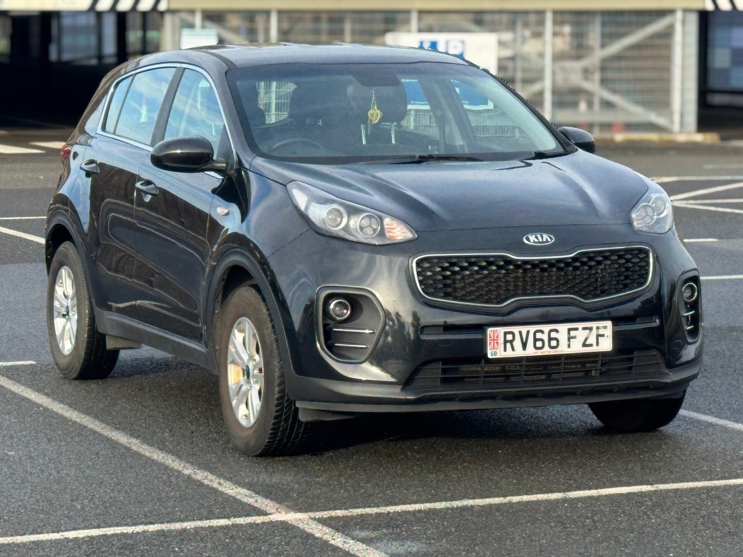 Used Kia Sportage 2016 for sale - 76963015: Photo 2