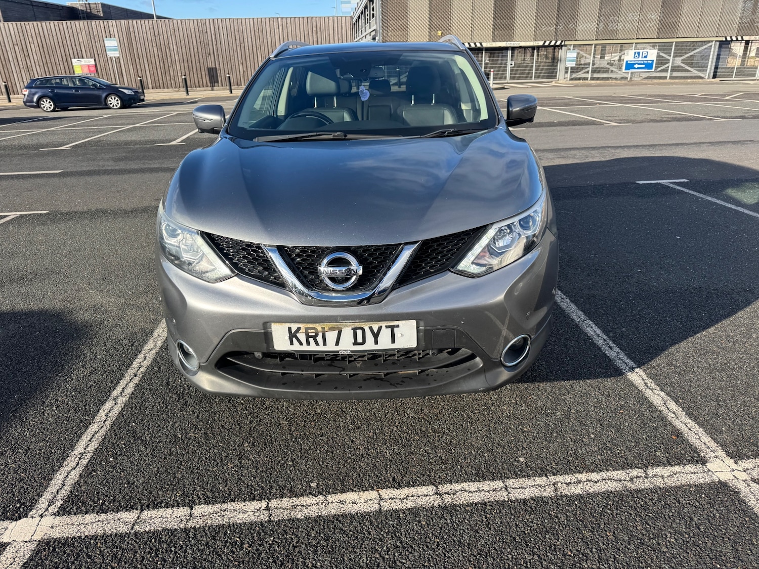 Used Nissan Qashqai 2017 for sale - 76652833: Photo 17