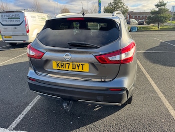 Used Nissan Qashqai 2017 for sale - 76652833: Photo