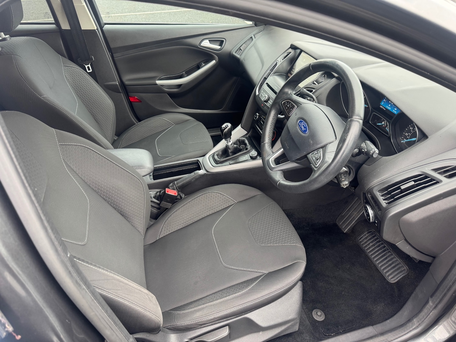 Used Ford Focus 2016 for sale - 77326411: Photo 10