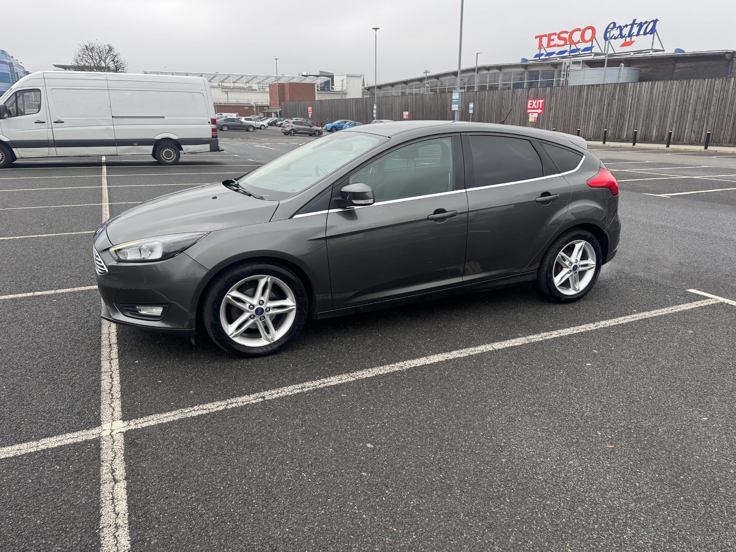 Used Ford Focus 2016 for sale - 77326411: Photo 3