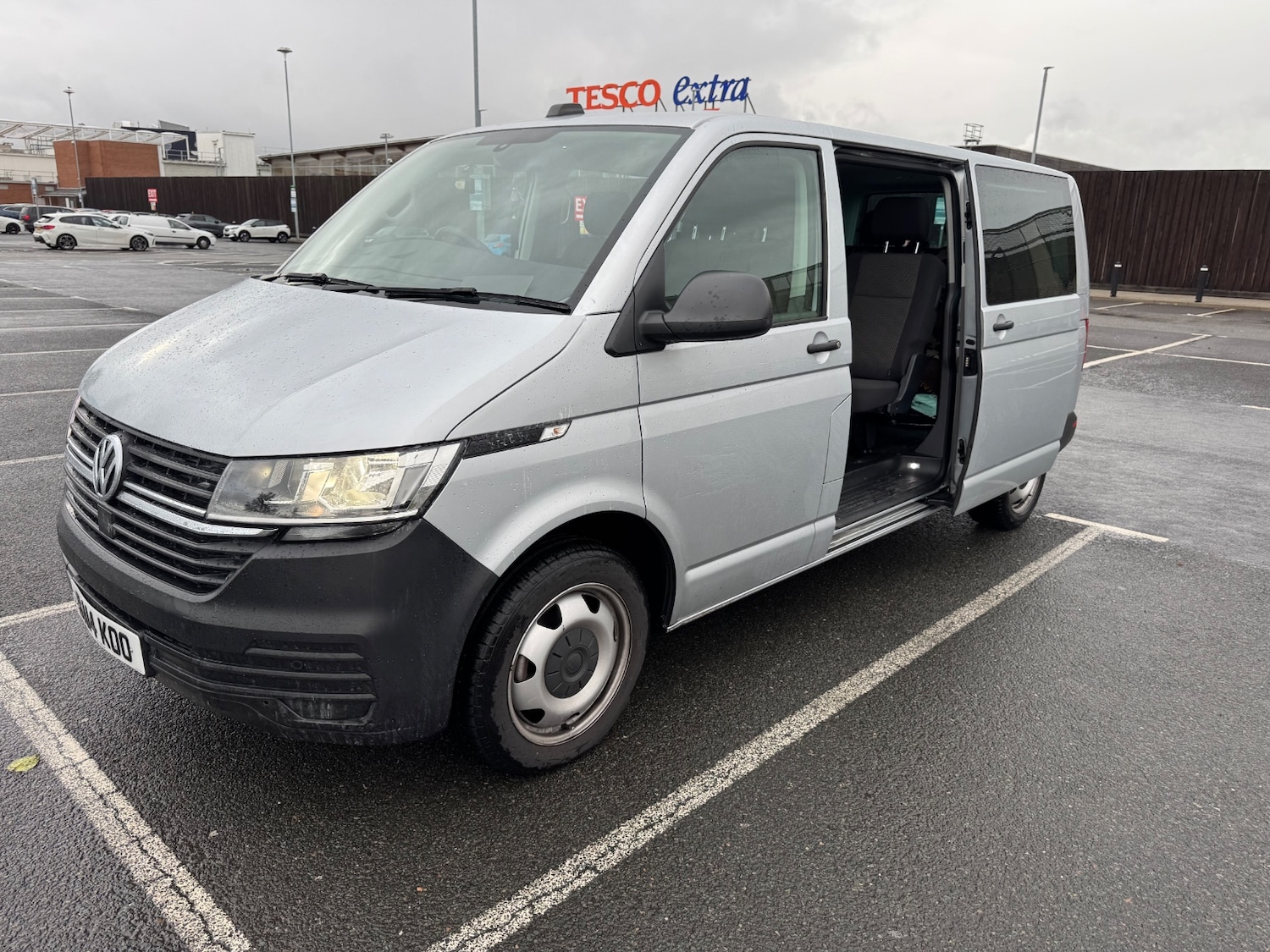 Used Volkswagen Transporter Shuttle 2024 for sale - 76545881: Photo 14