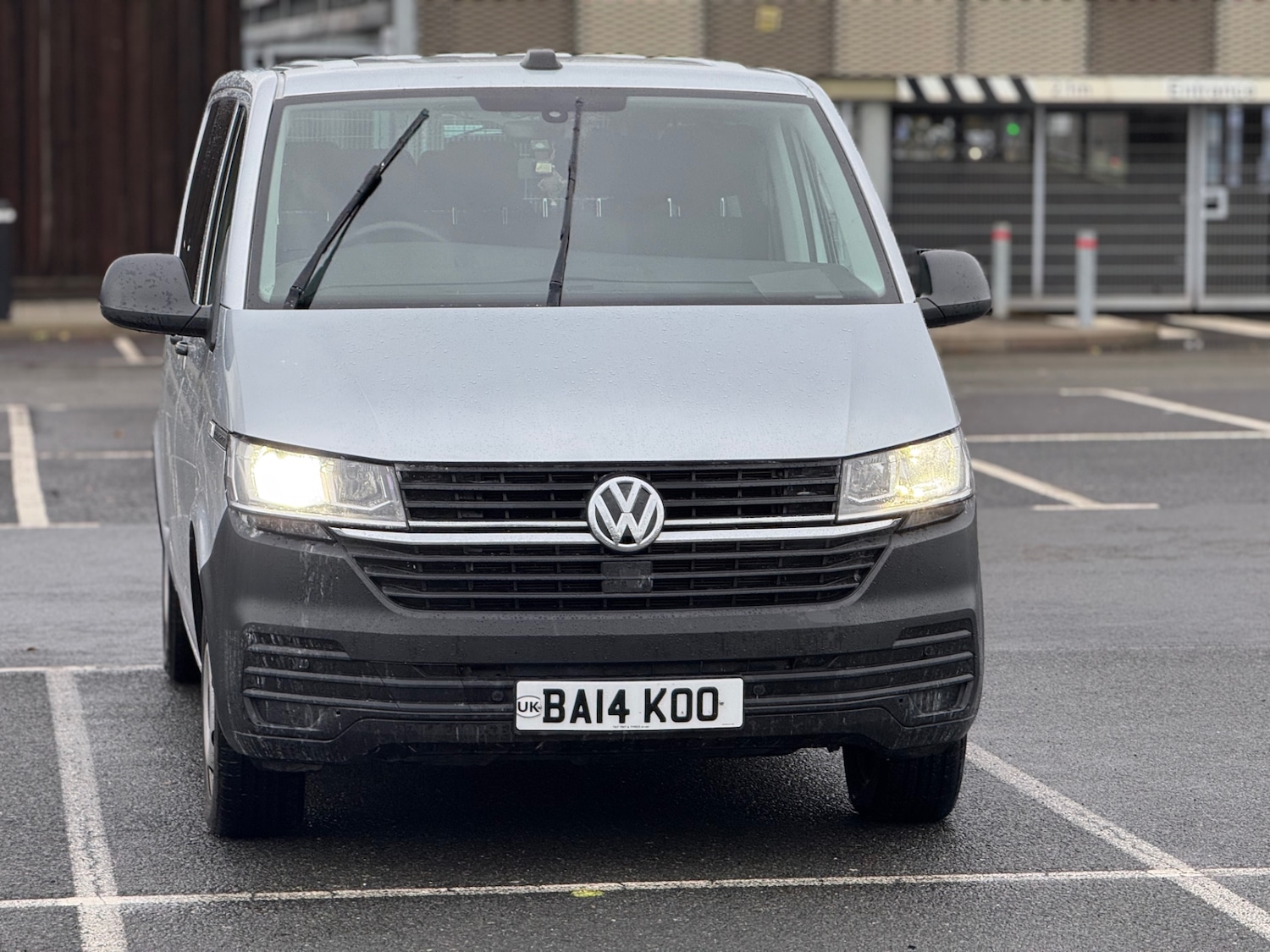 Used Volkswagen Transporter Shuttle 2024 for sale - 76545881: Photo 5