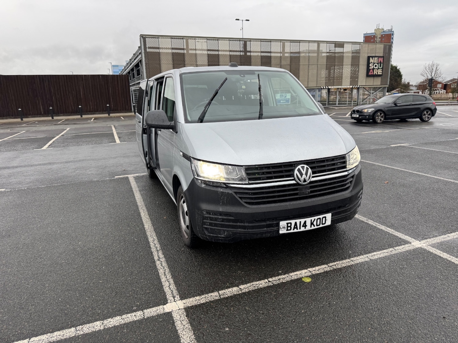 Used Volkswagen Transporter Shuttle 2024 for sale - 76545881: Photo 7