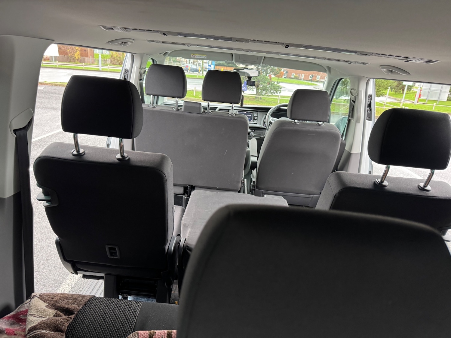 Used Volkswagen Transporter Shuttle 2024 for sale - 76545881: Photo 9