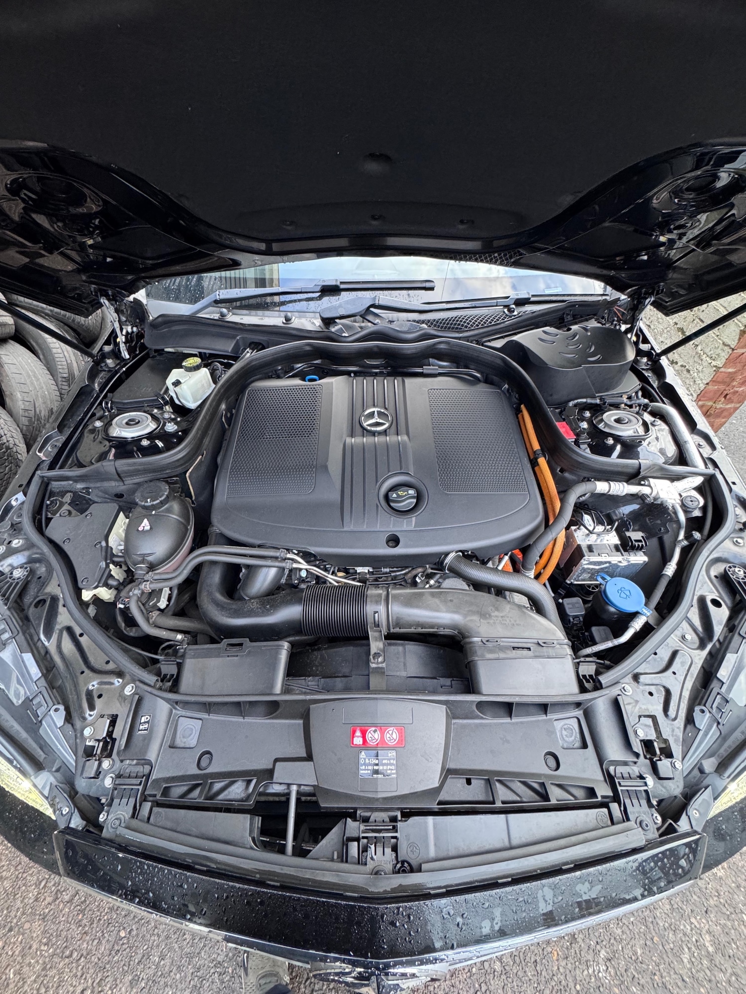 Used Mercedes-Benz E Class 2015 for sale - 77903877: Photo 10