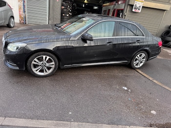 Used Mercedes-Benz E Class 2015 for sale - 77903877: Photo