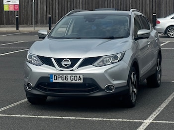 Used Nissan Qashqai 2017 for sale - 78904724: Photo