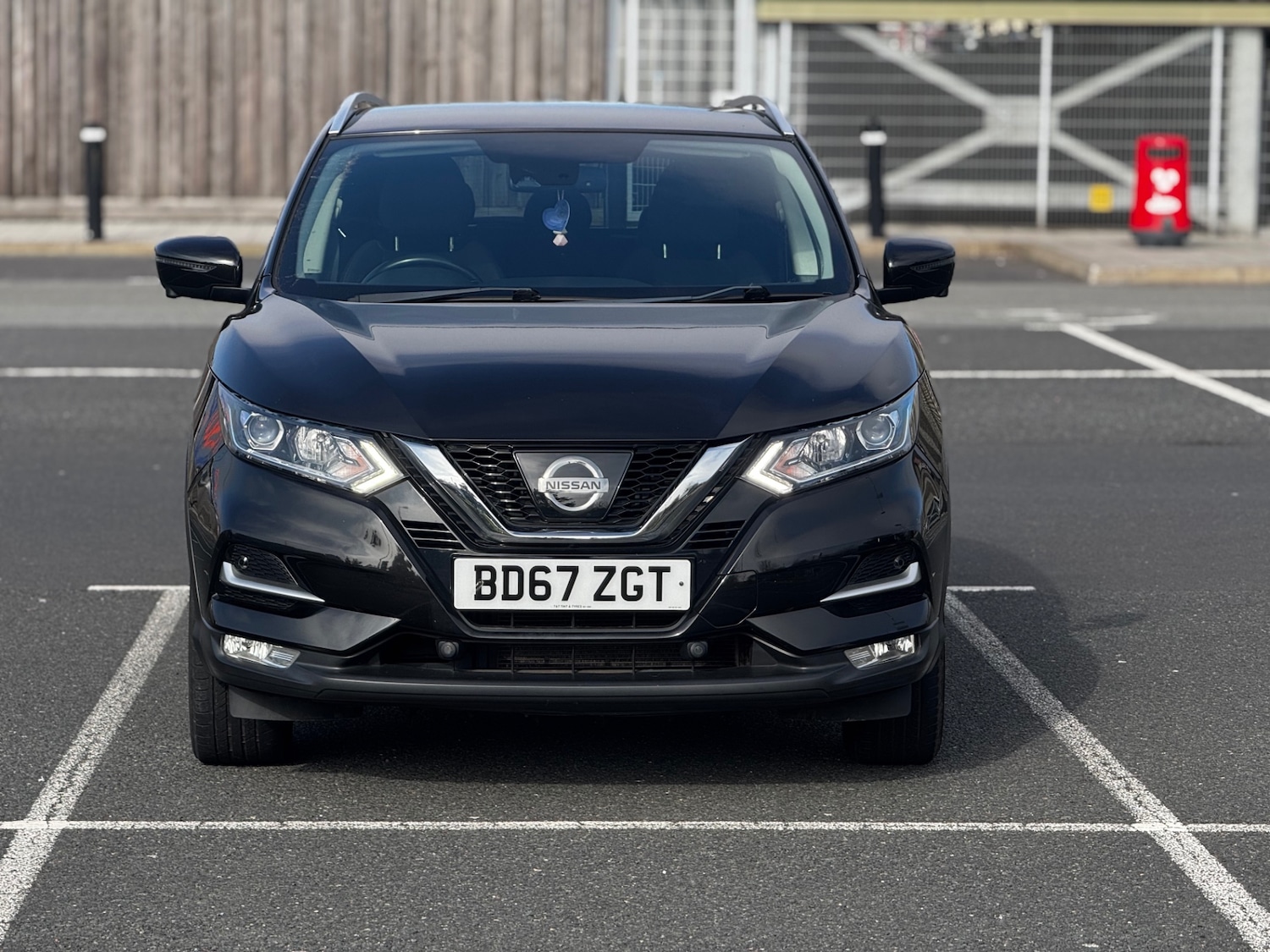 Used Nissan Qashqai 2017 for sale - 77749170: Photo 2