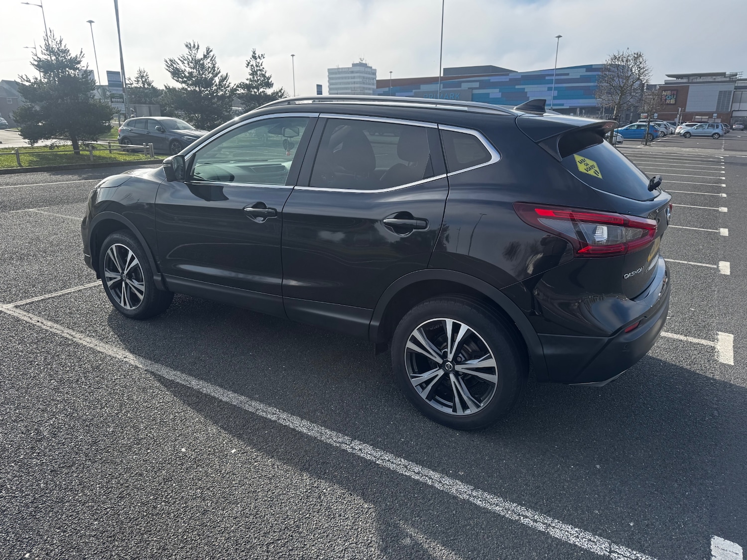 Used Nissan Qashqai 2017 for sale - 77749170: Photo 3