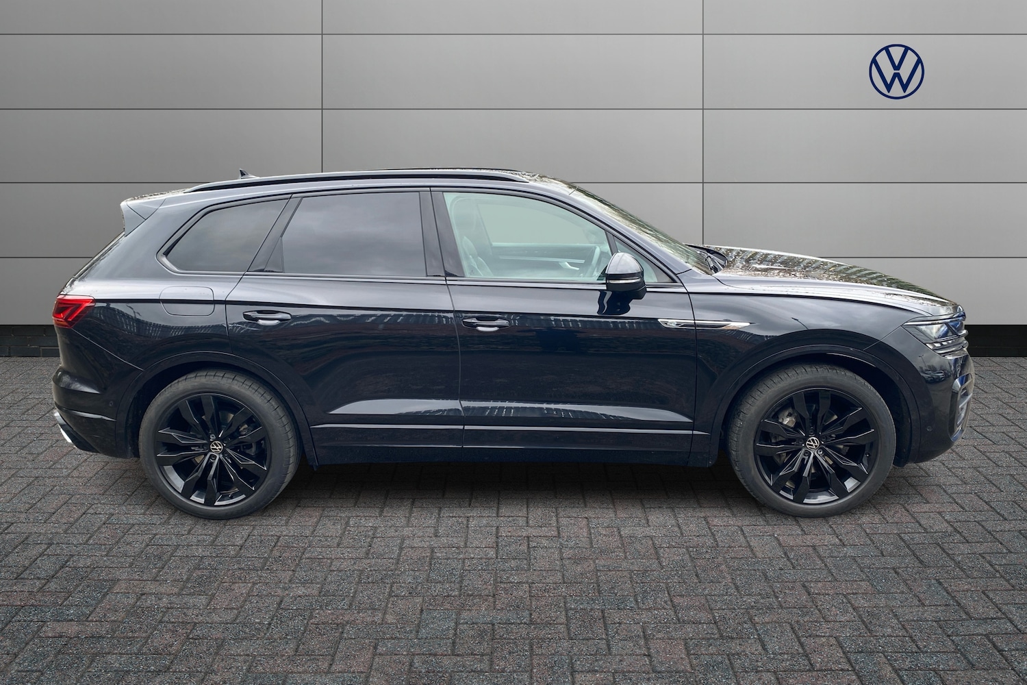 Used Volkswagen Touareg 2022 for sale - 77673400: Photo 4