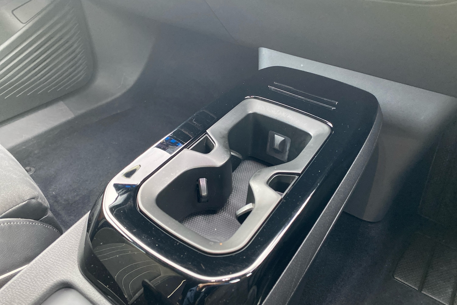 Used Volkswagen ID.4 2021 for sale - 78105520: Photo 10