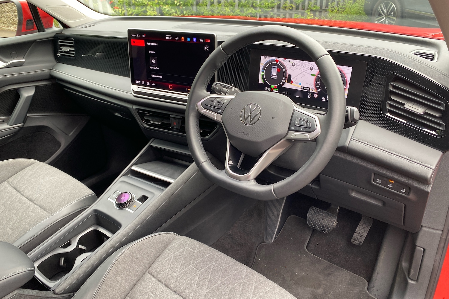 Used Volkswagen Tiguan 2024 for sale - 76677439: Photo 2