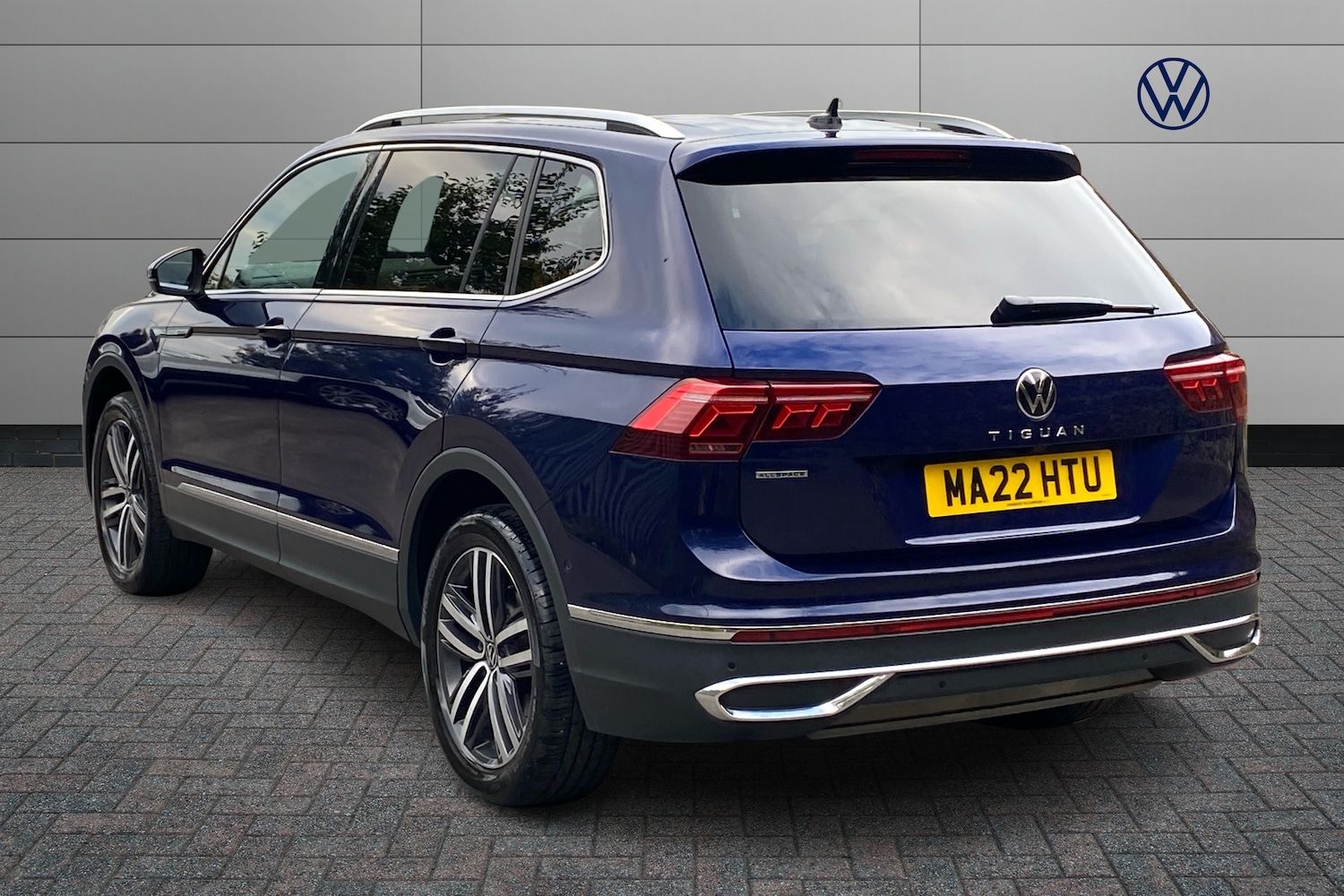 Used Volkswagen Tiguan Allspace 2022 for sale - 76717112: Photo 3