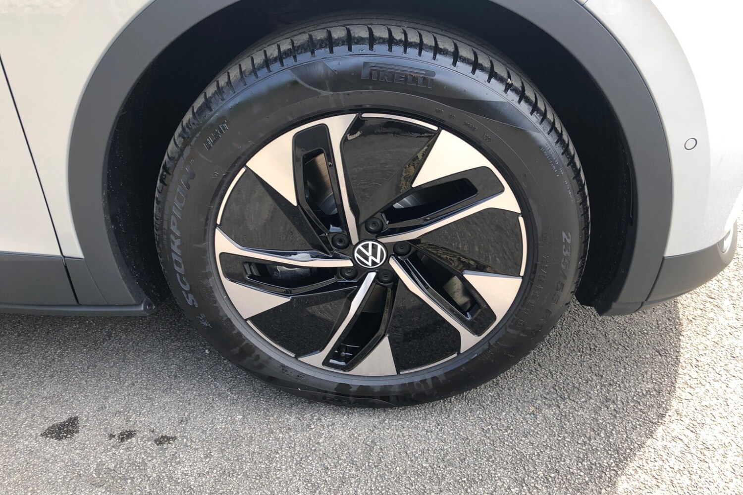 Used Volkswagen ID.4 2025 for sale - 77528639: Photo 5