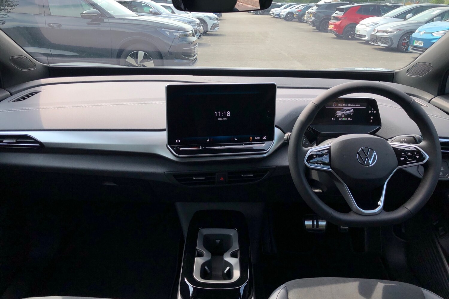 Used Volkswagen ID.4 2025 for sale - 77528639: Photo 8