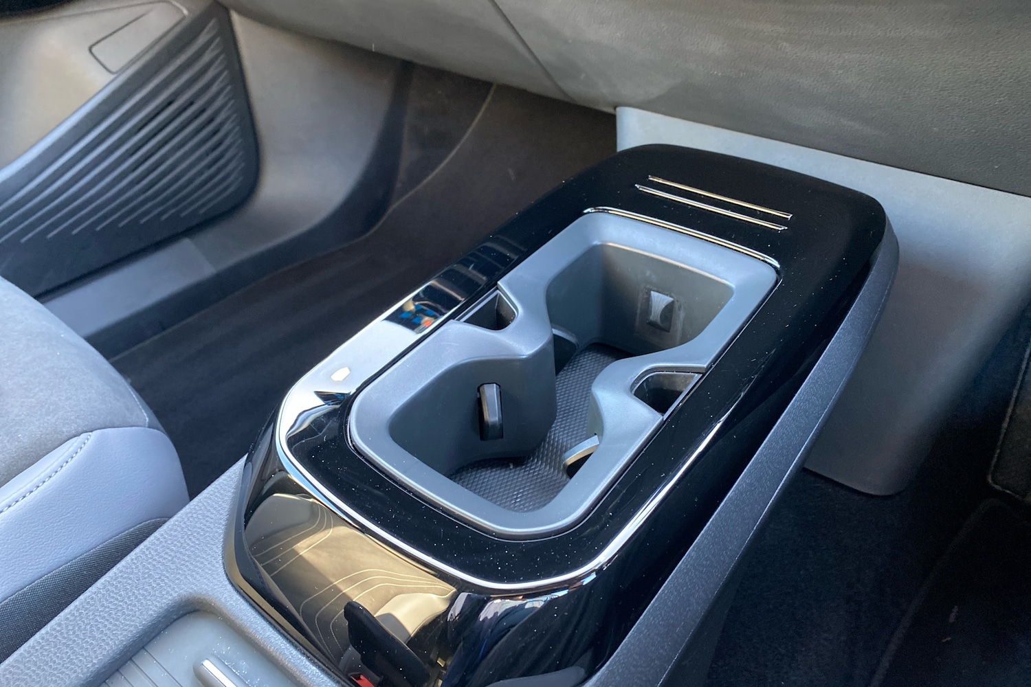 Used Volkswagen ID.4 2023 for sale - 76676389: Photo 10