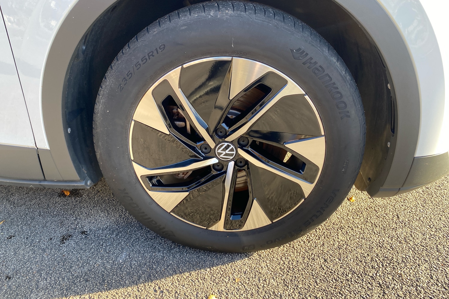 Used Volkswagen ID.4 2023 for sale - 76676389: Photo 5