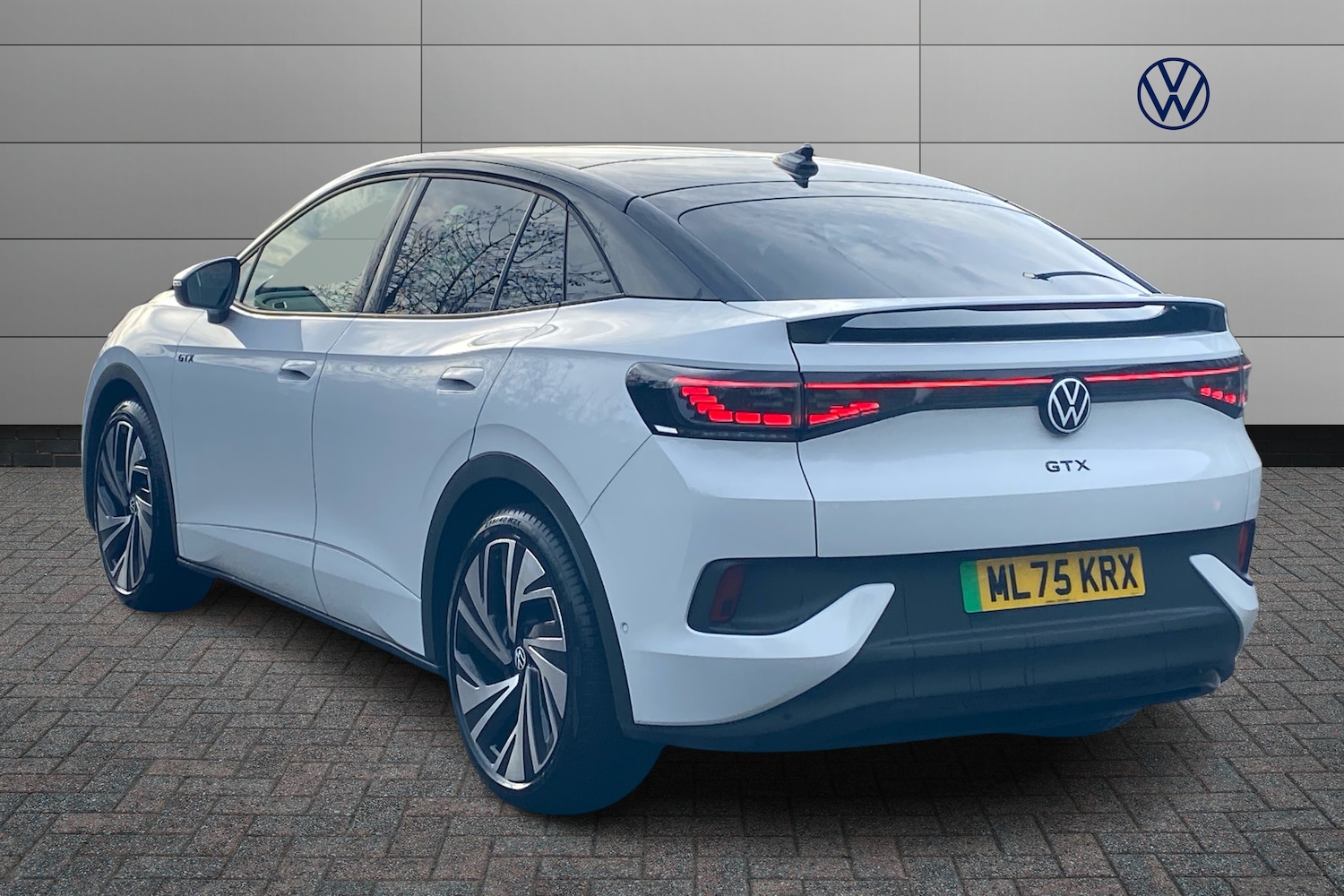 Used Volkswagen ID.5 2025 for sale - 77528647: Photo 3