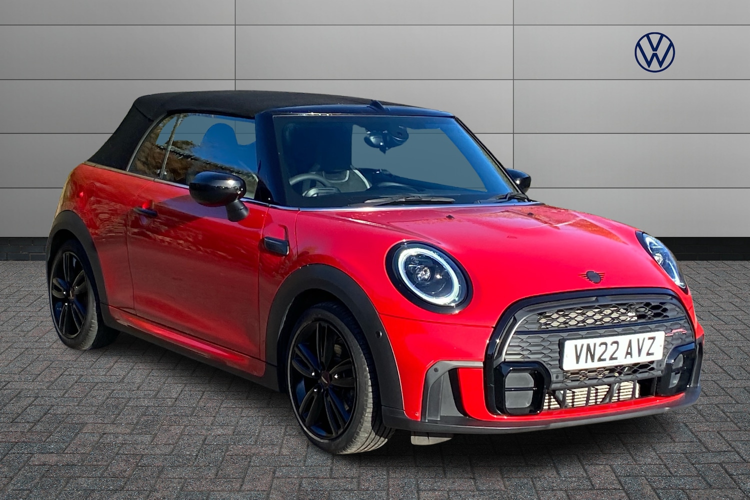 Used MINI Convertible 2022 for sale - 76673982: Photo 1