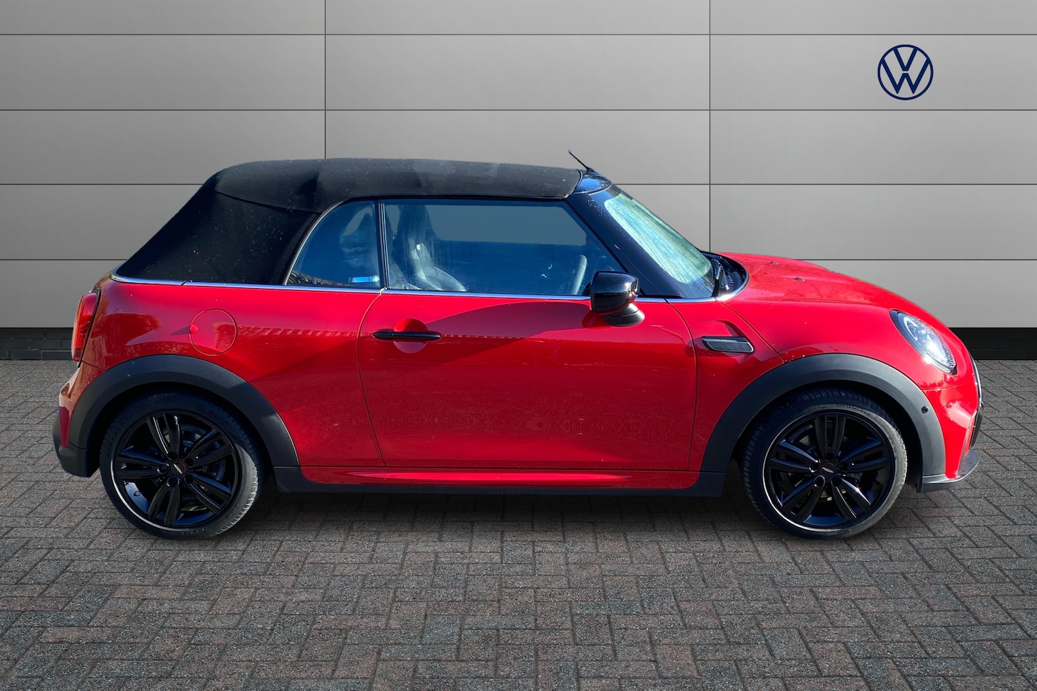 Used MINI Convertible 2022 for sale - 76673982: Photo 4