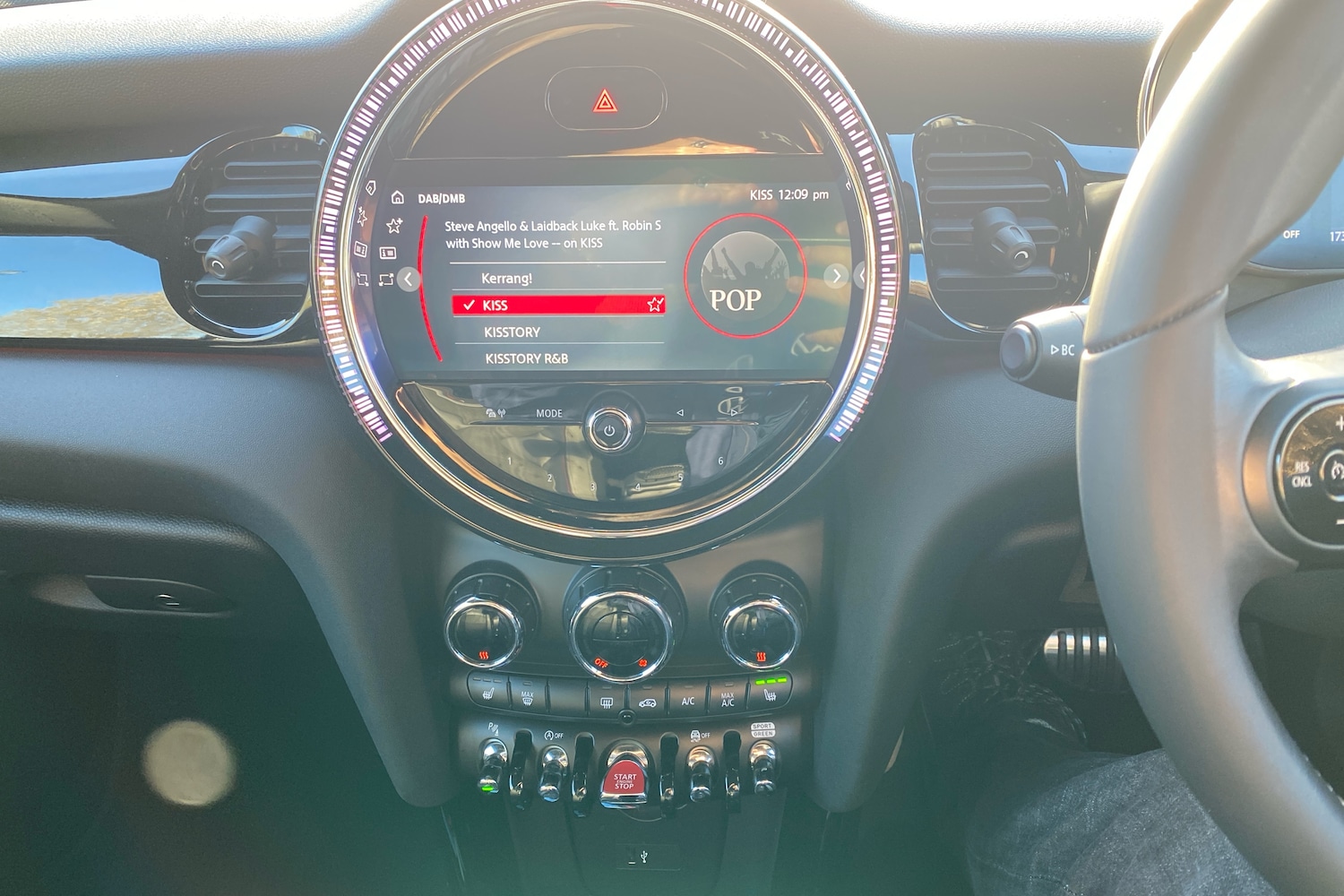 Used MINI Convertible 2022 for sale - 76673982: Photo 9