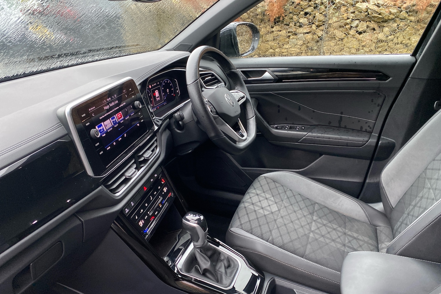 Used Volkswagen T-Roc 2022 for sale - 77552140: Photo 2